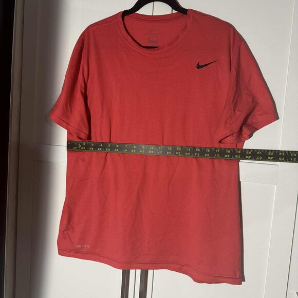 Nike Men’s T-Shirt Short Sleeve Red XL - Picture 4 of 6